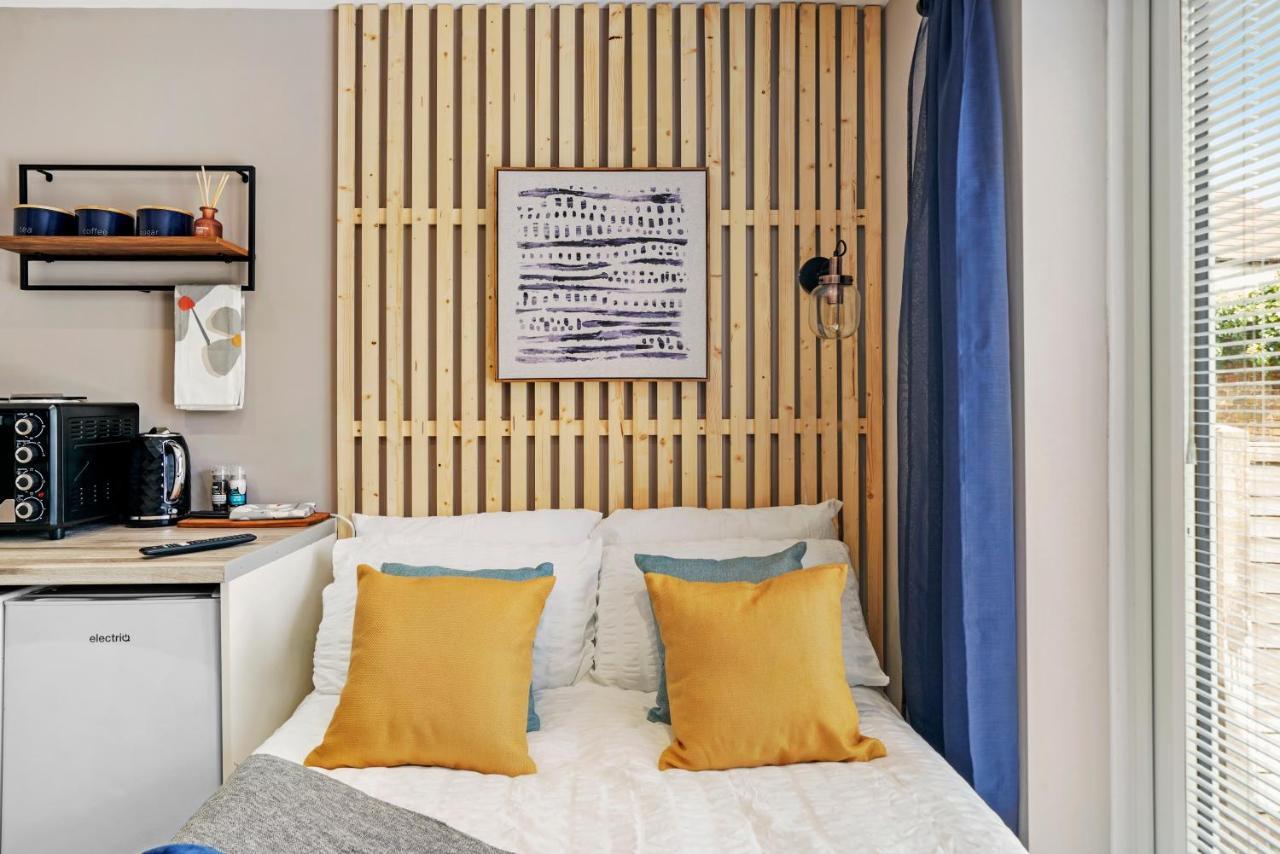 شقة هارموندسورث  في Boutique Heathrow Studio'S - Parking - Garden المظهر الخارجي الصورة